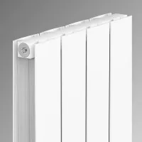 Вертикальный Дизайнерский  радиатор Fusion Solid 1800 mm
